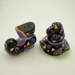 Halloween Witch Hat and Boot Salt and Pepper Shakers
